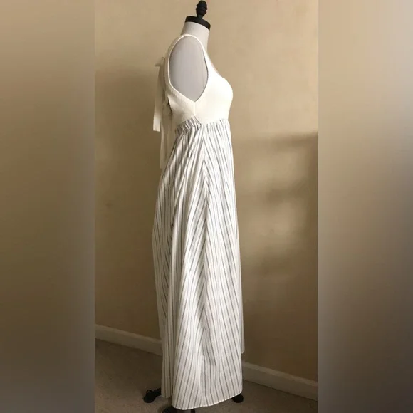 Chic White and Blue Striped Maxi Dress NWOT - Picture 5 of 11
